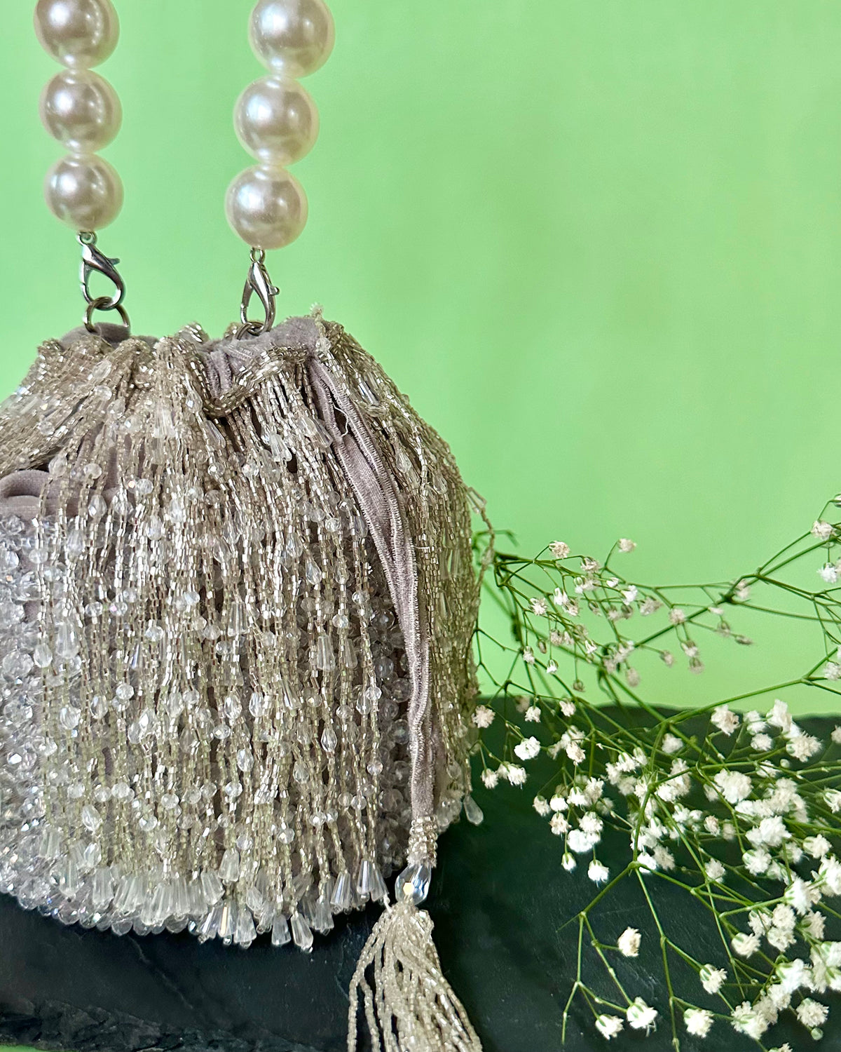 Frost Tassel Bucket Silver