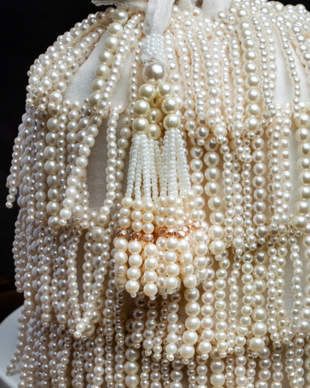 Gilt Raindrops White