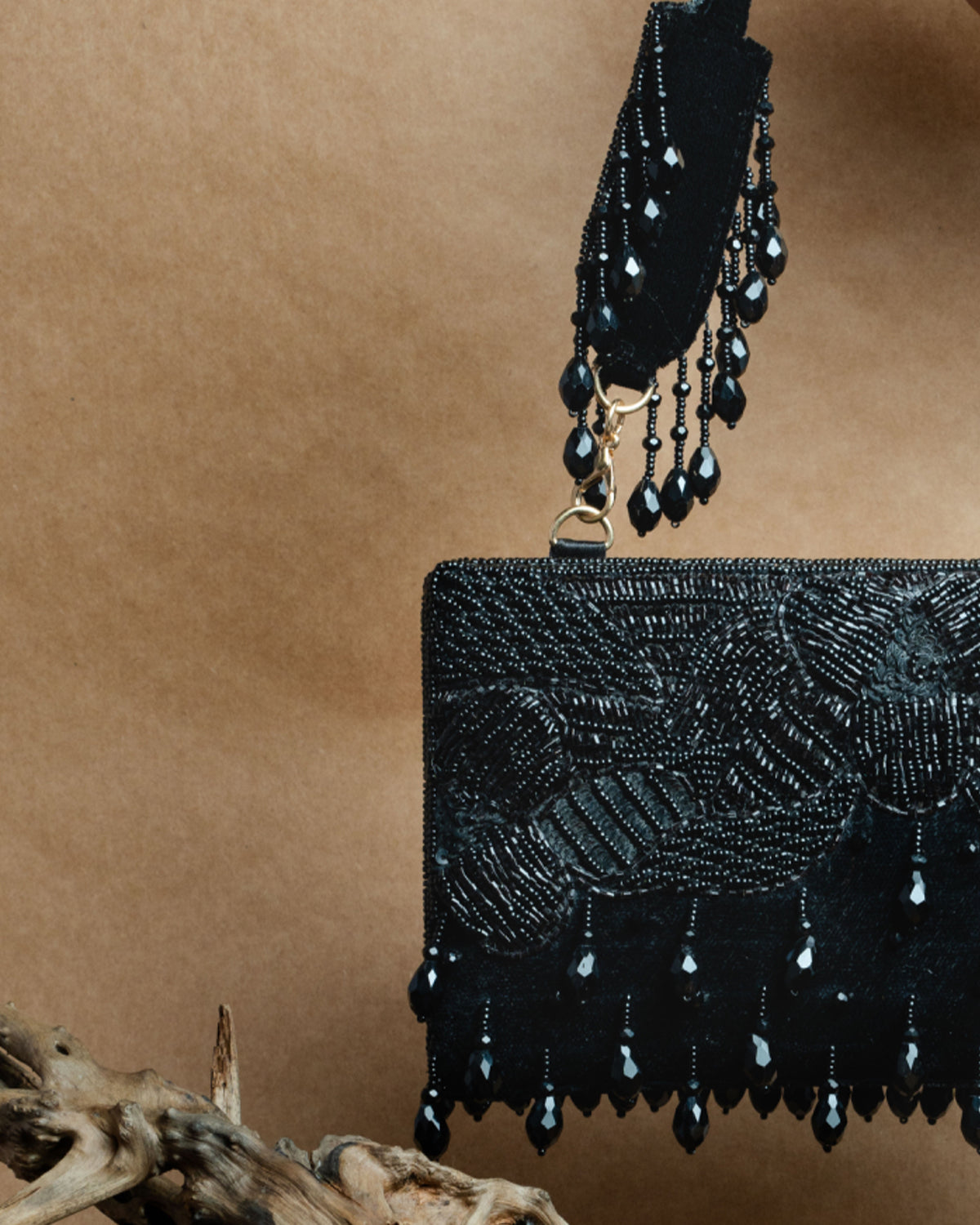 Ornate Radiance Kasse Black