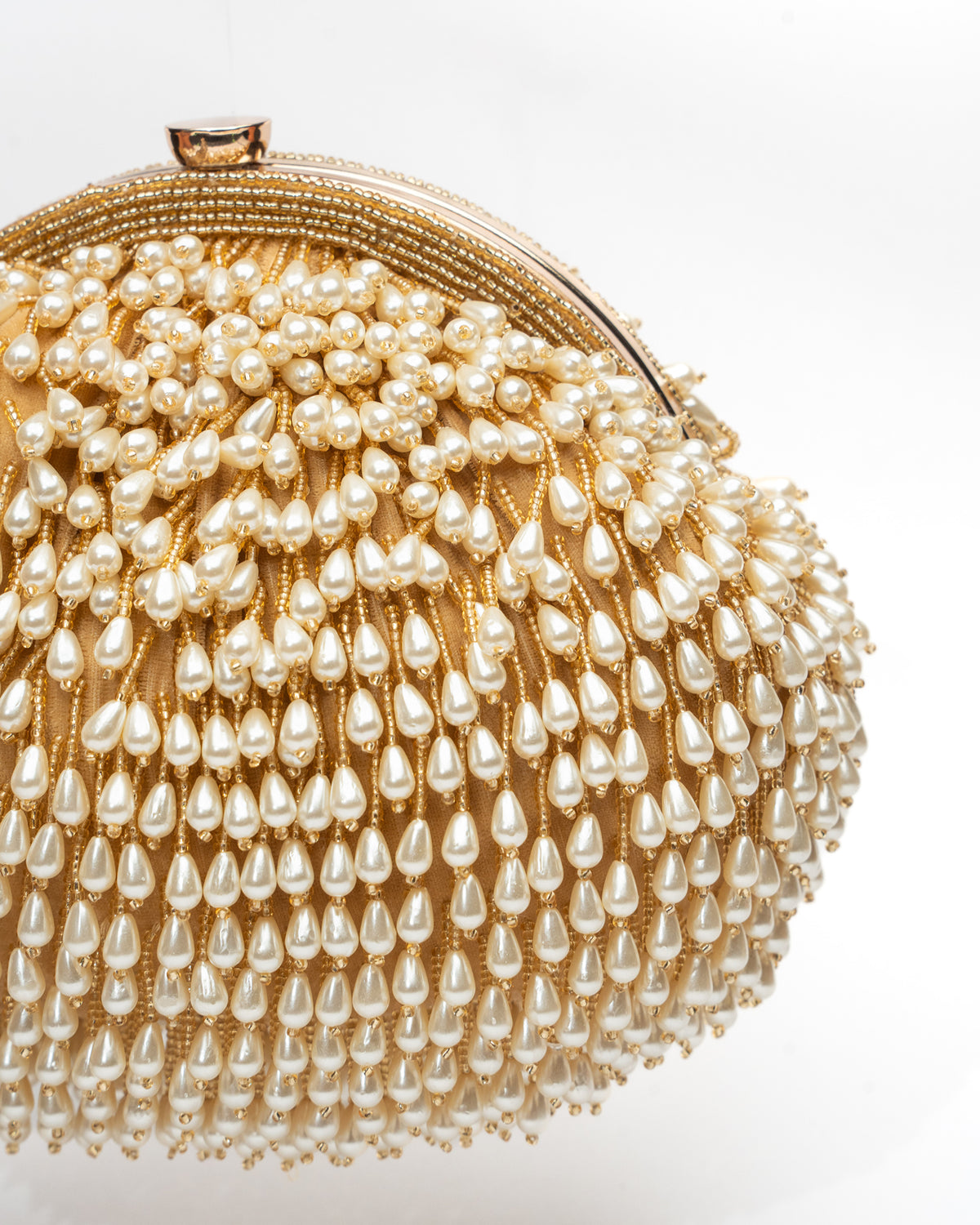 Pearl Treasure Clutch Gold