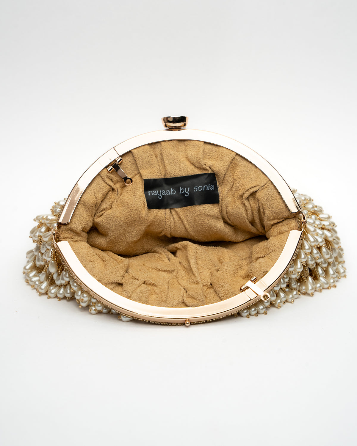 Pearl Treasure Clutch Gold