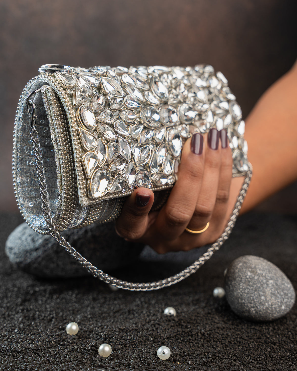 Diamond Hinted Trifold Silver