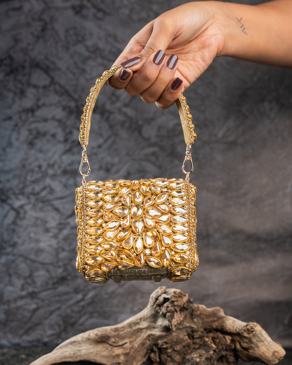 Diamond Cube Gold Mini