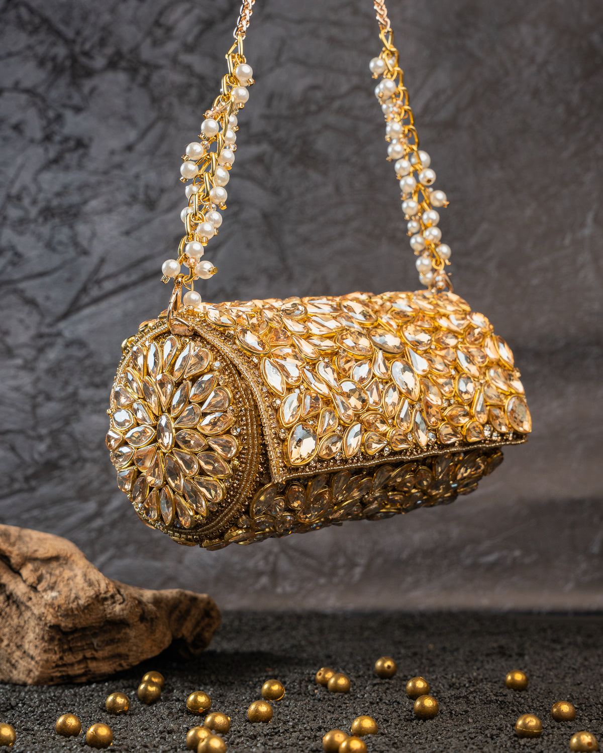 Diamond Barrel gold
