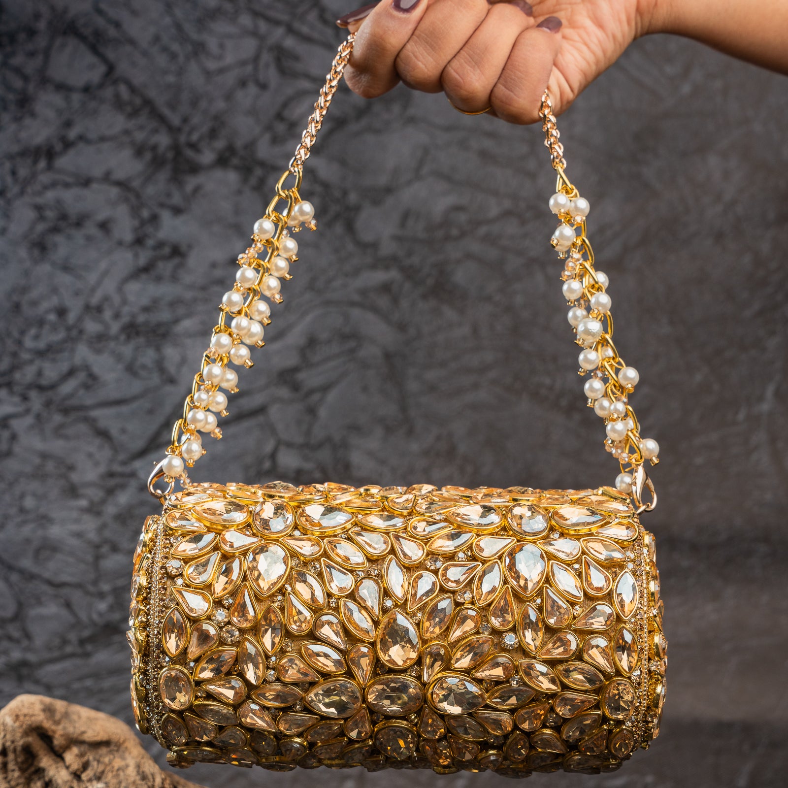 Diamond Barrel gold