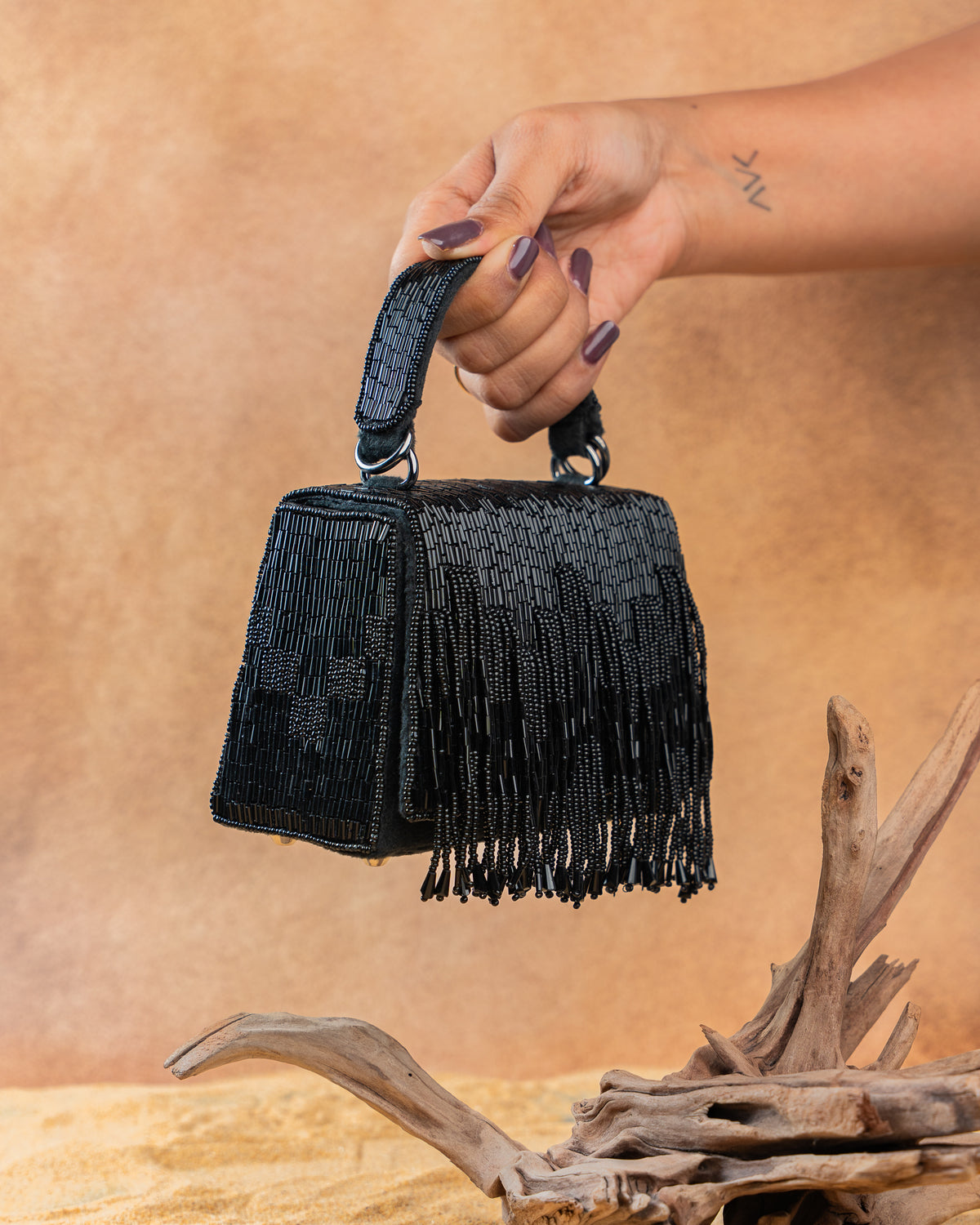 Salli En vie Mini Kasse Tassel Black