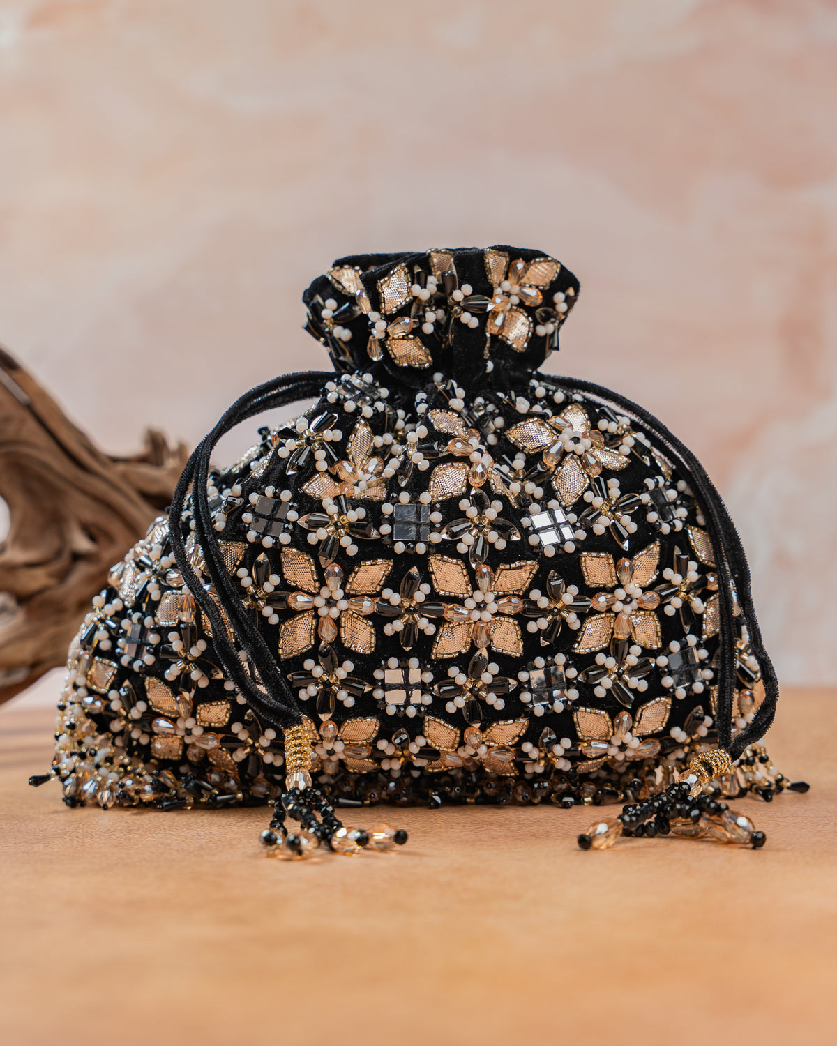 Floral Trellis Noir