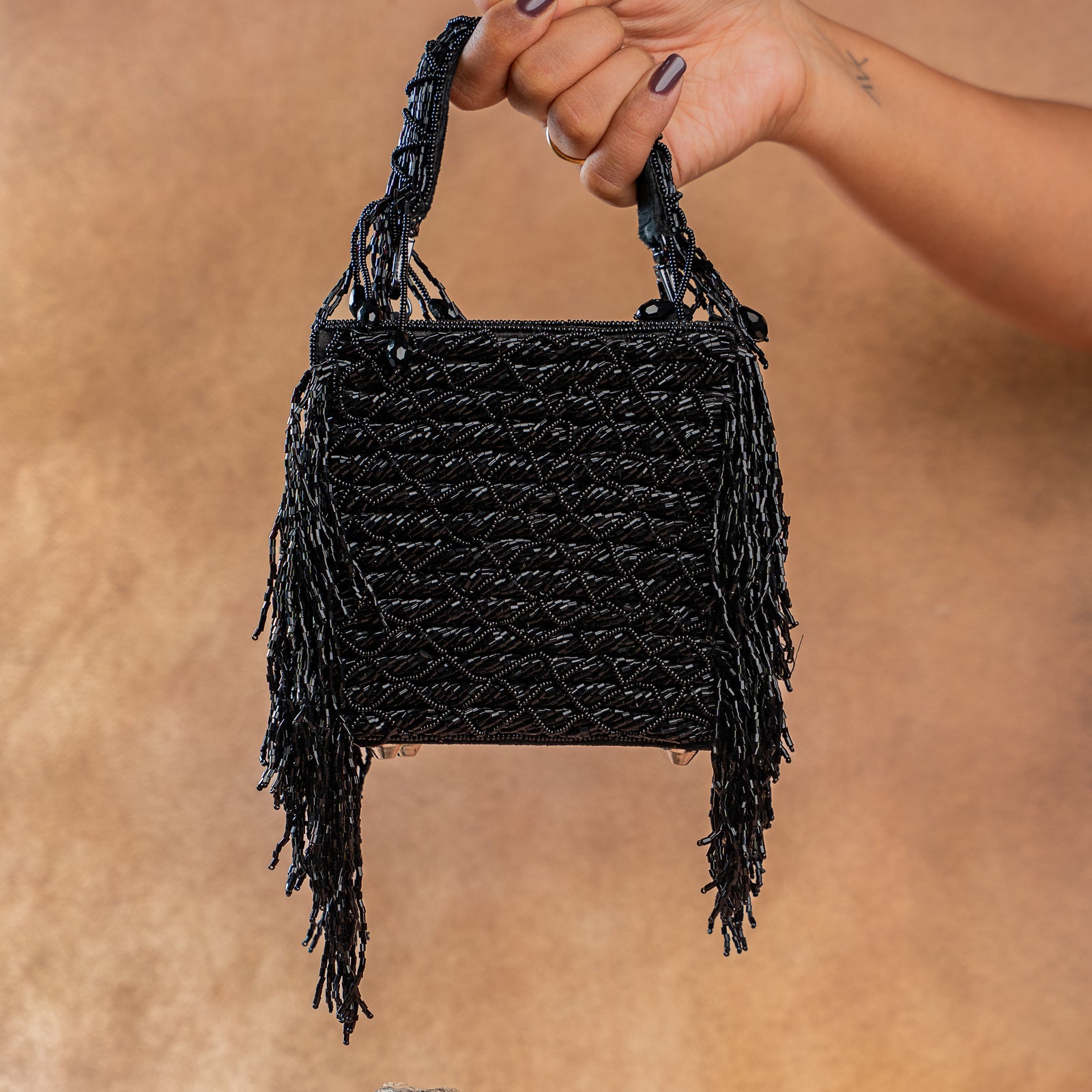 Weave Fringe Kasse Noir