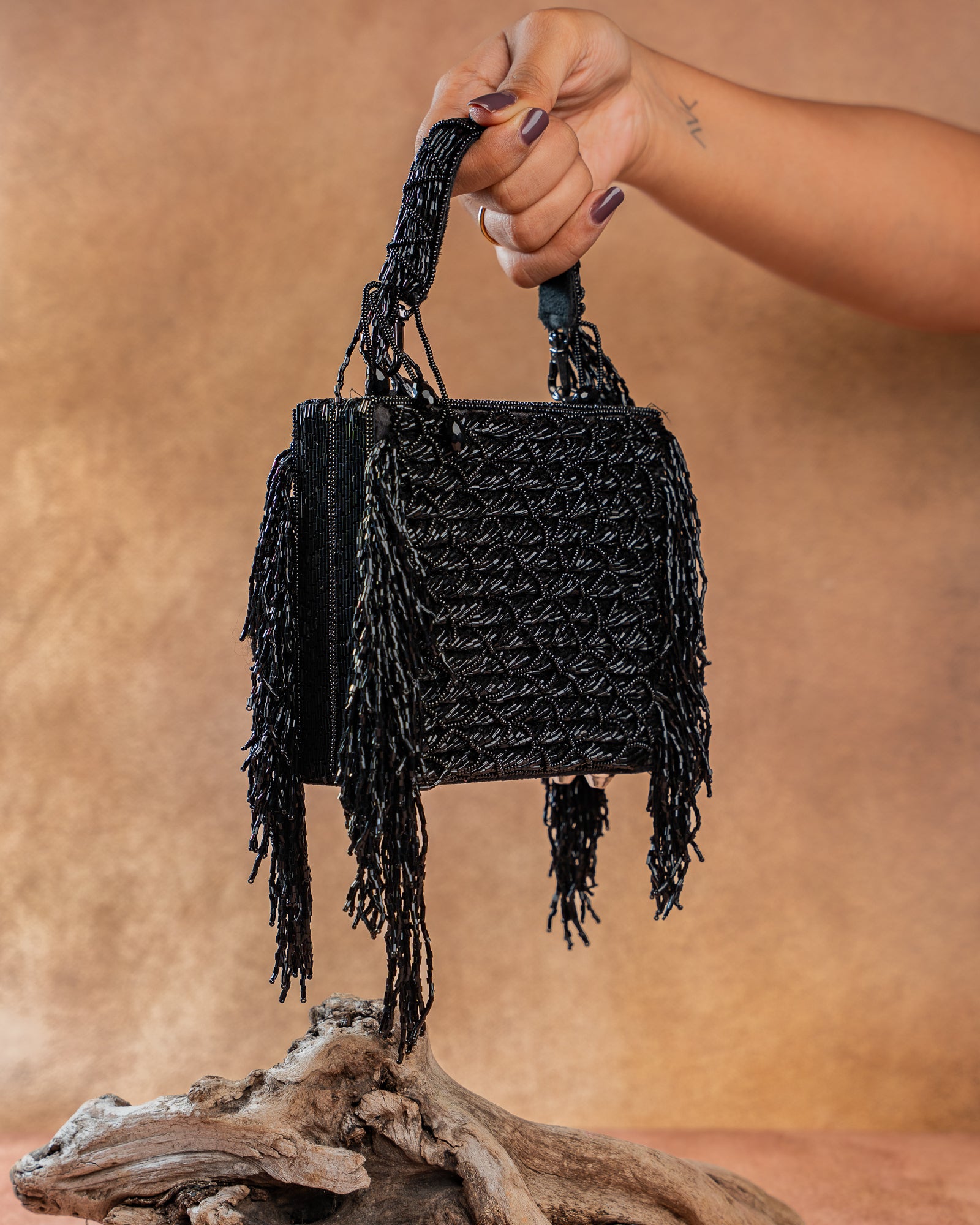 Weave Fringe Kasse Noir