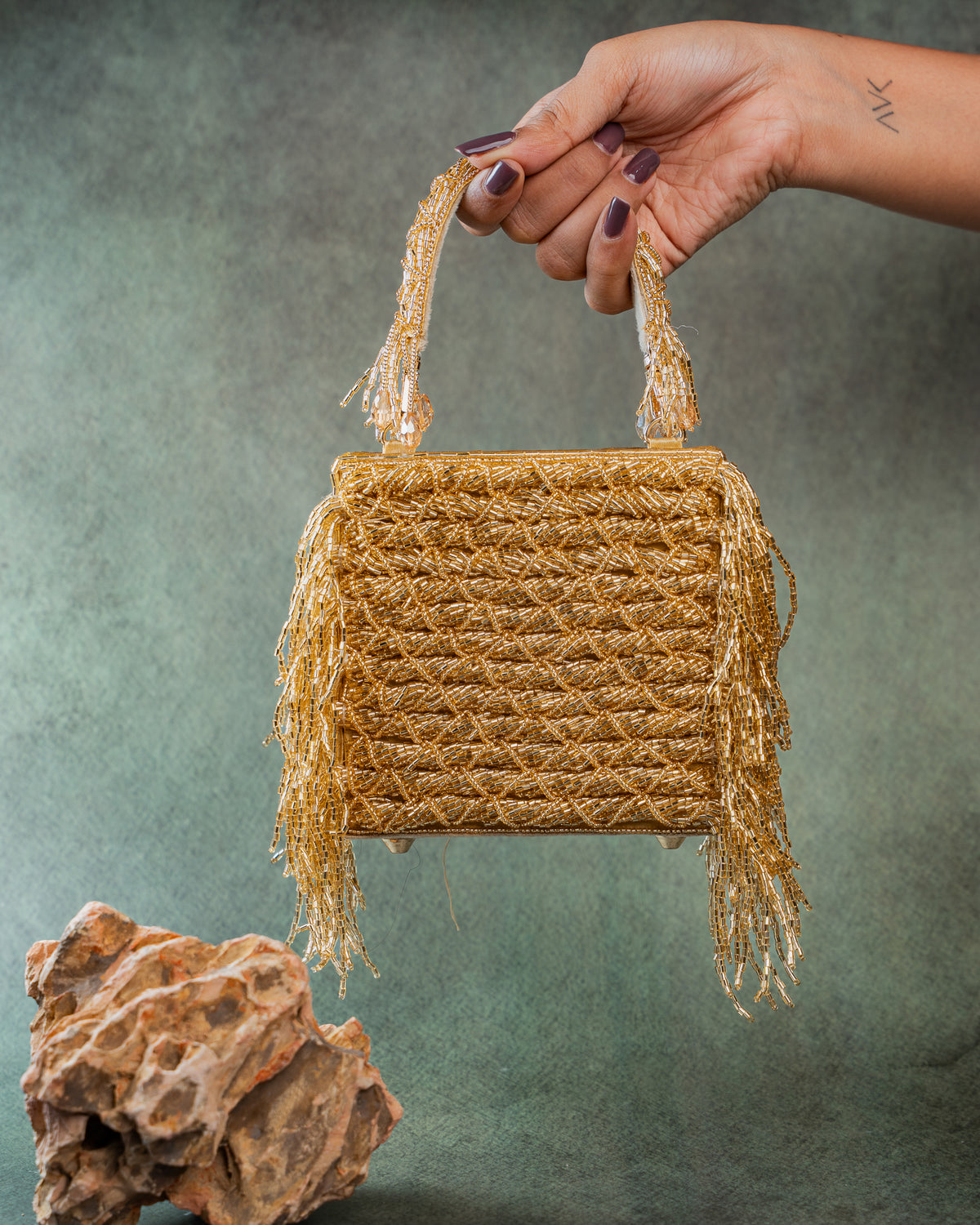 Weave Fringe Kasse Gold