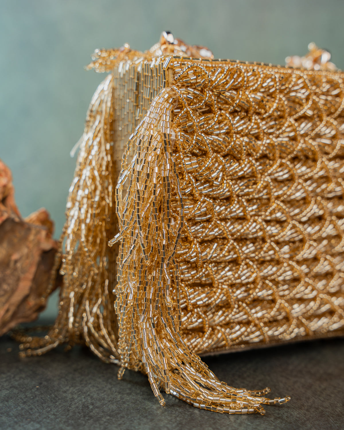 Weave Fringe Kasse Gold
