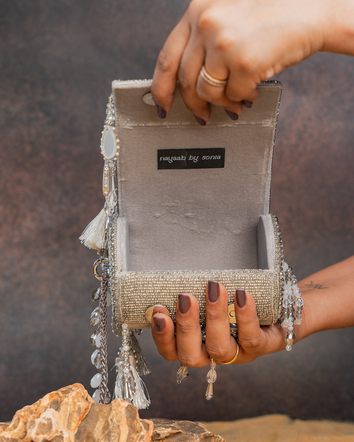 Aaina Boshkeh Silver
