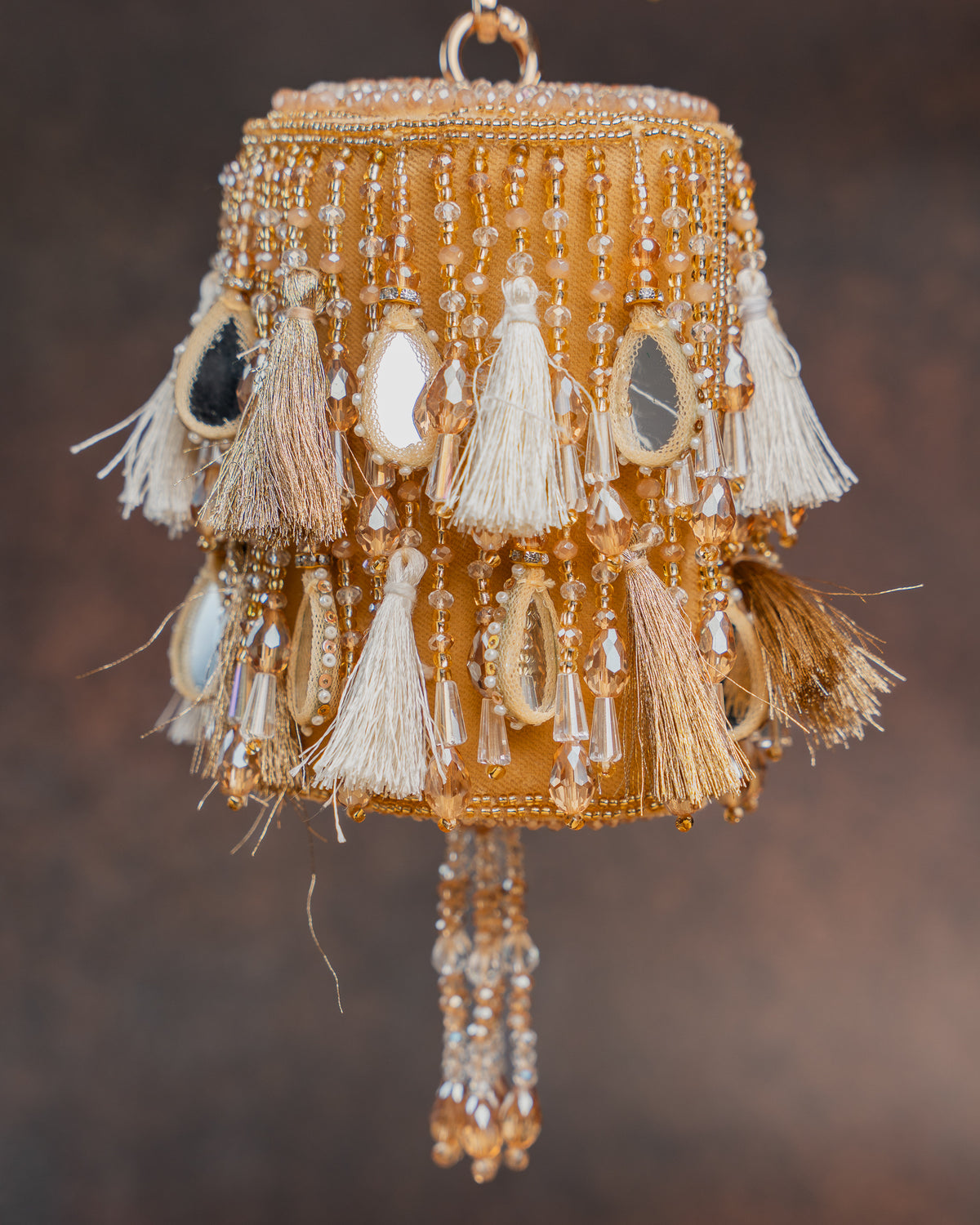 Aaina Boshkeh Gold