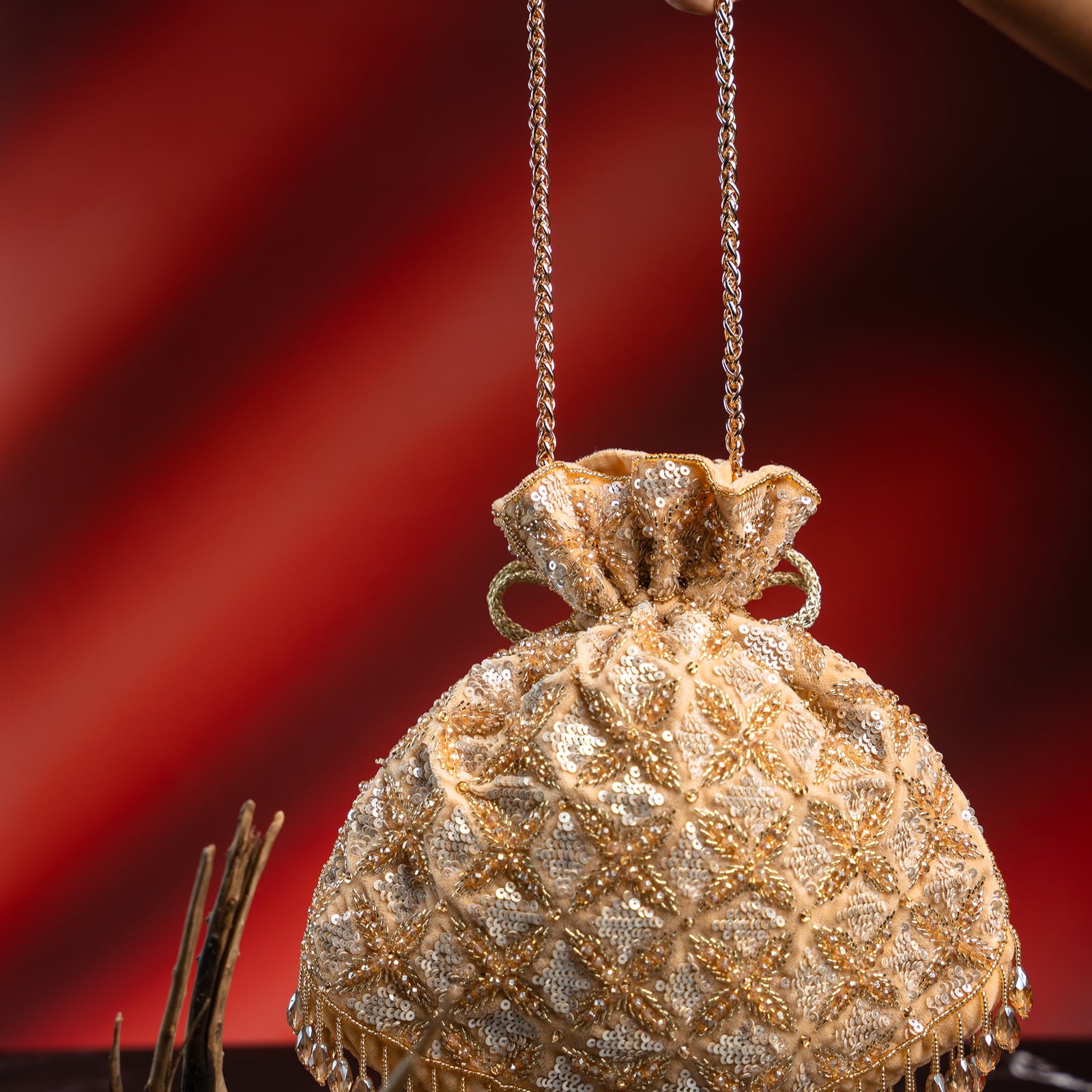 Leafy Lattice Champagne