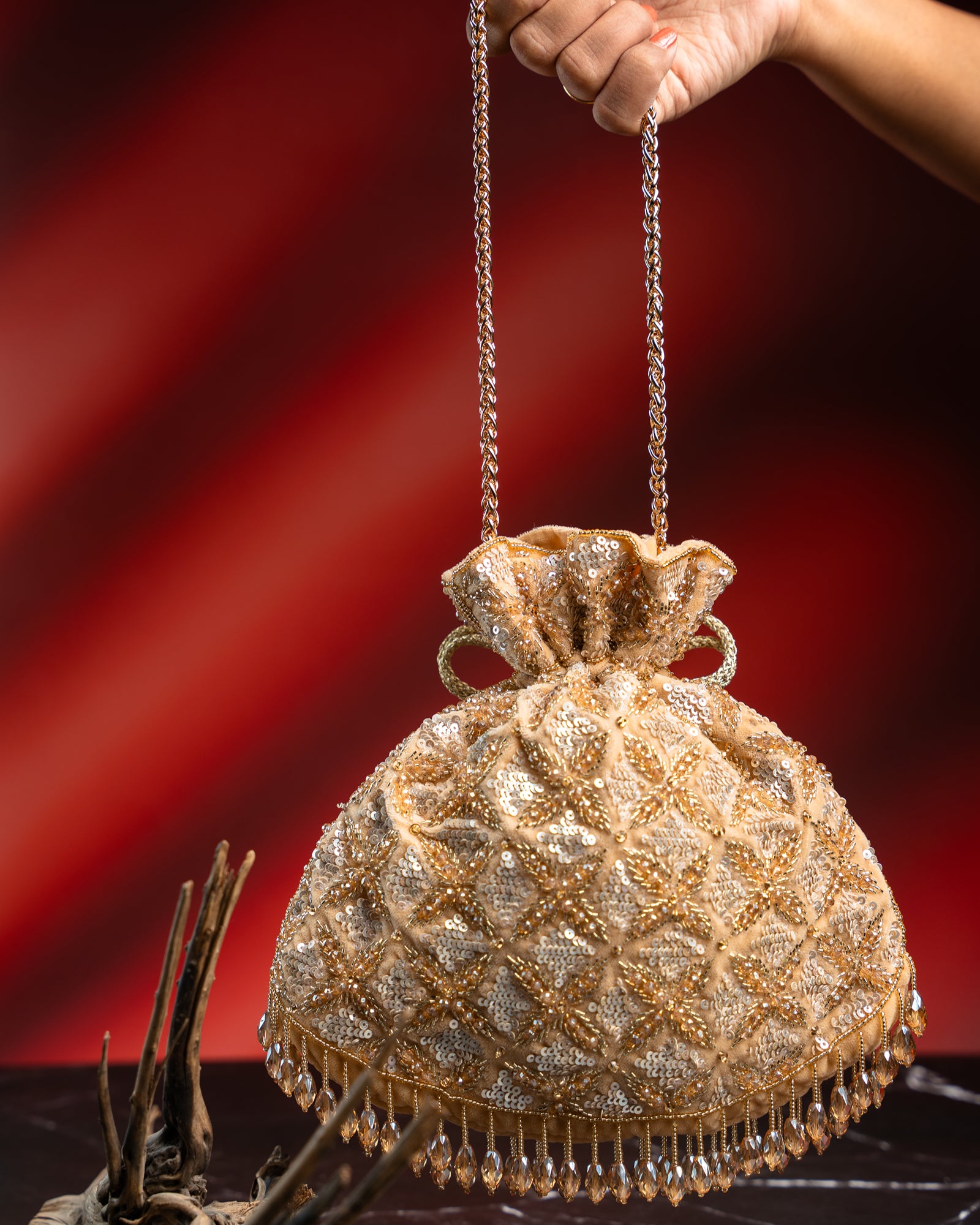 Leafy Lattice Champagne