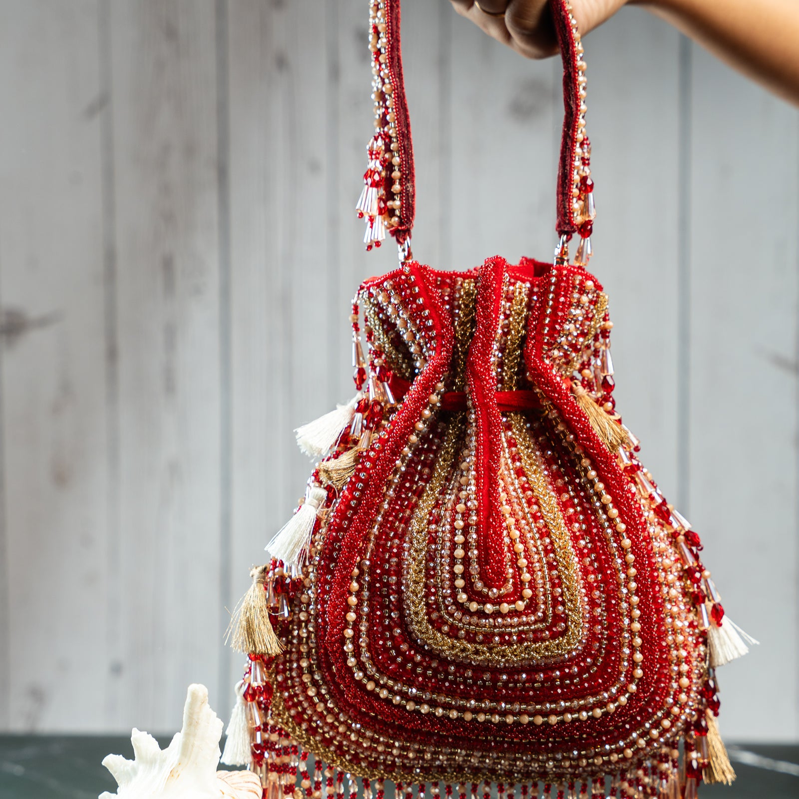 Baraq Scarlet Red